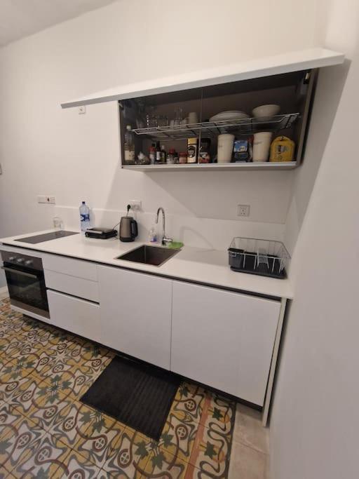 No 60, 2Nd Floor, Centrally Located, Fully Equipped Studio Apt Il-Furjana Extérieur photo