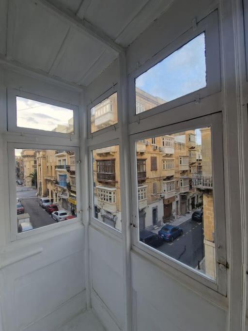 No 60, 2Nd Floor, Centrally Located, Fully Equipped Studio Apt Il-Furjana Extérieur photo